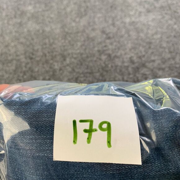 Carhartt Mens Relaxed Fit Blue Jeans Straight Med Wash Size 36 x 30 - Picture 16 of 16